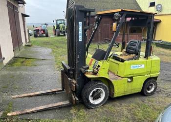 wózek widłowy, widlak, CLARK  D25