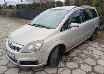 Opel Zafira b 1.8 LPG 7 osób