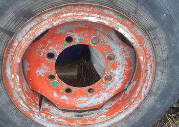 Opony 11,0 R20 ,felgi HL,THK ,D 50 Opony 11,0 R20 ,felgi HL,THK ,D 50