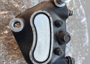 Harley Davidson Sportster Dyna zacisk przod