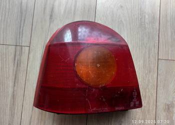 Twingo lampa tył lewa