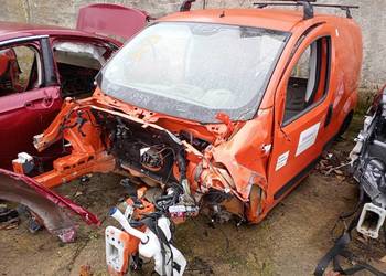 KAROSERIA ĆWIARTKA BŁOTNIK TYŁ LEWY PRAWY DACH SŁUPKI PROGI FIAT