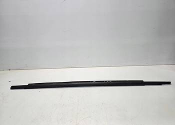 LISTWA MAT SZYBY LEWY PRZÓD AUDI A3 8V 5-DRZWI 8V4837477