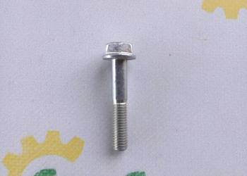 19M8318 Śruba M8X45 (10,9) John Deere