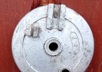 Szczękotrzymacz dekiel bęben romet motorynka przód przedni zzr