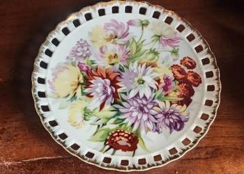 Patera, talerz z kwiatami jesieni.  Ażury. Do powieszenia