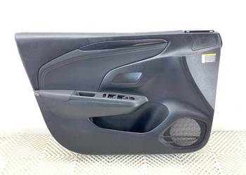 BOCZEK DRZWI LEWY PRZÓD OPEL CORSA F 93476749 Hatchback TAPICERKA
