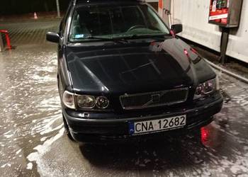 Sprzedam Volvo v40