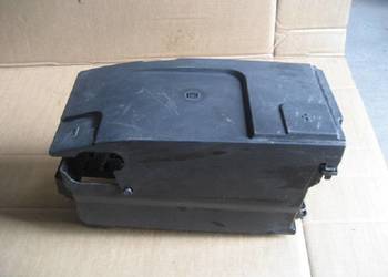 Podstawa obudowa akumulatora Opel Insignia 13255614 komplet