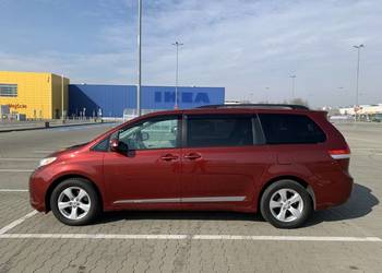 TOYOTA SIENNA, 8 osob, automat 6 biegow, welury, Fra VAT 23%, cena brutto