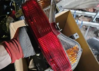Suzuki Burgman 125 K7 lampa tył tylna tylnia klosz światło tylne