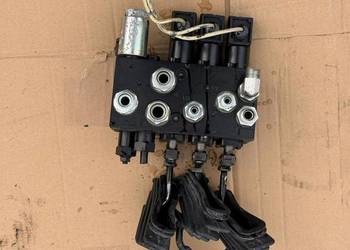 Rozdzielacz hydrauliczny komatsu still elektryczny