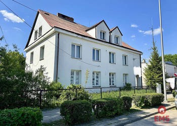 Sprzedam lokal 500m2 Kuźnica