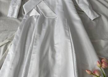 Zdobiona sukienka komunijna