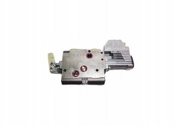 Sekcja rozdzielacza hydraulicznego do Massey Ferguson 3796026M9 R917000874