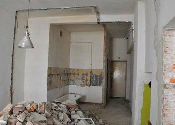 Odbiór gruzu mebli pozostałości po budowie okna drzwi styropian