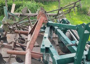 Maszyny rolnicze pług brony kultywator obsypnik