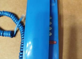 Aparat telefoniczny Stokrotka, produkcji Radomskiej Wytwórni Telefonów