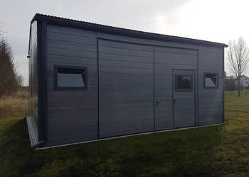 Garaż ocieplany z płyty warstwowej 6×7m – grafit