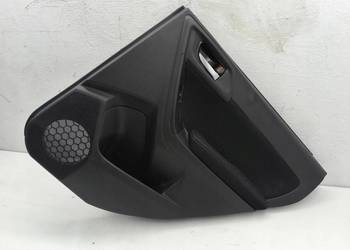 BOCZEK TAPIECERKA DRZWI PRAWY TYŁ FORESTER IV SJ 94223SG000