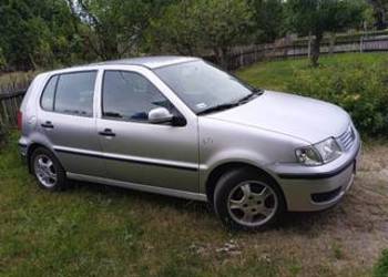 Sprzedam wv polo 1,4benzyna,gaz z 2000roku