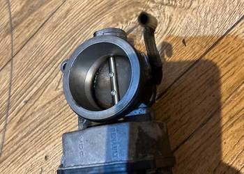 Przepustnica powietrzna renault 8200063653