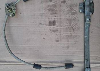 Prawy mechanizm otwierania szyby Fiat 126p Maluch Elegant el