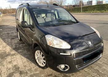 Peugeot Partner 1.6 HDI 206 tyś 6 drzwi 3 osb klimatronik sprawny do rejest