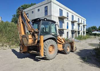 Koparko-ładowarka CASE 580ST