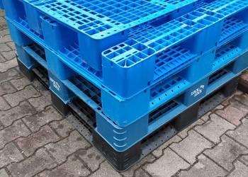 Palety plastikowe 110x100
