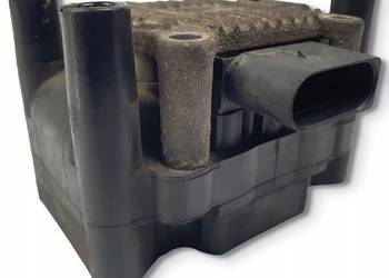 CEWKA ZAPŁONOWA VW Golf V A3 II 8P 1.6 8V 032905106B