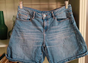 Dłuższe szorty rybaczki jasny jeans Esprit r. M / L
