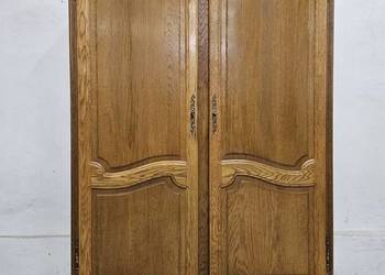 Wąska szafa Ludwikowska z Francji