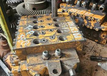 Rozdzielacz hydrauliczny Case Servopower 580 K SK Prestige