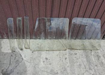 Sprzedam szyby do kabiny c328 c325