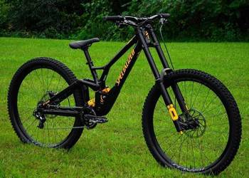 Rower Specialized Demo 8