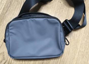 Saszetka biodrowa QiDi, antyzłodziejska torba na biodro z technologią RFID