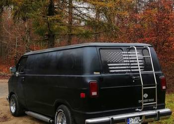 Dodge Ram B250 Van