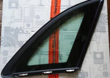 Szyba trójkątna tył prawa mercedes W246 OE 15r. 2466703301