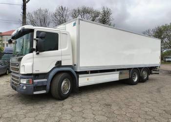 SCANIA P370 6x2 212 489 km KONTENER IZOTERMA WINDA SPROWADZONA