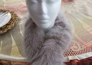 Damski szalik futerko w kolorze szarym