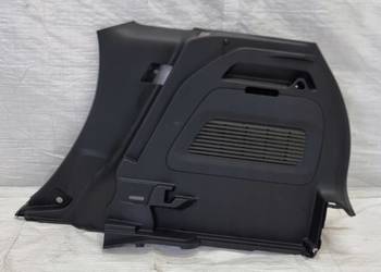 BOCZEK TAPICERKA BAGAŻNIKA PRAWY TYŁ OPEL CROSSLAND 39035201