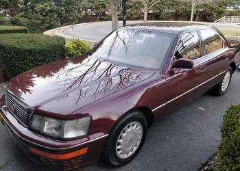 Lexus LS400 UCF10 1990 Przedlift z czerwonym wnętrzem 1uz-fe