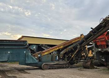 Przesiewacz mobilny Powerscreen Chieftain 1400 rozdrabniacz wibrokrata
