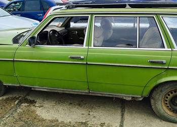 Mercedes W123 300 DT - Listwy Ozdobne boczne Cały pakiet Chrom
