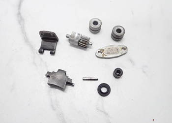 Komplet Elementy Zaworu Zawór Wydechowy Suzuki RM 250 01-08r J119