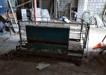 Waga inwentarzowa do bydła / trzody – mechaniczna, z klatką