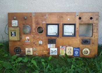 Tablica sterująca z epoki PRL panel automatyka 671