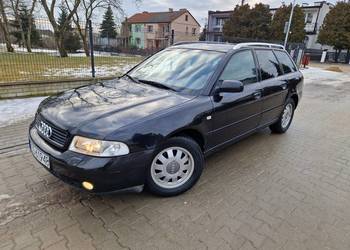 Audi a4 lift 1.8 benzyna .Ladny stan.
