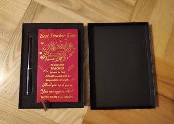 Notes z długopisem w etui  na prezent